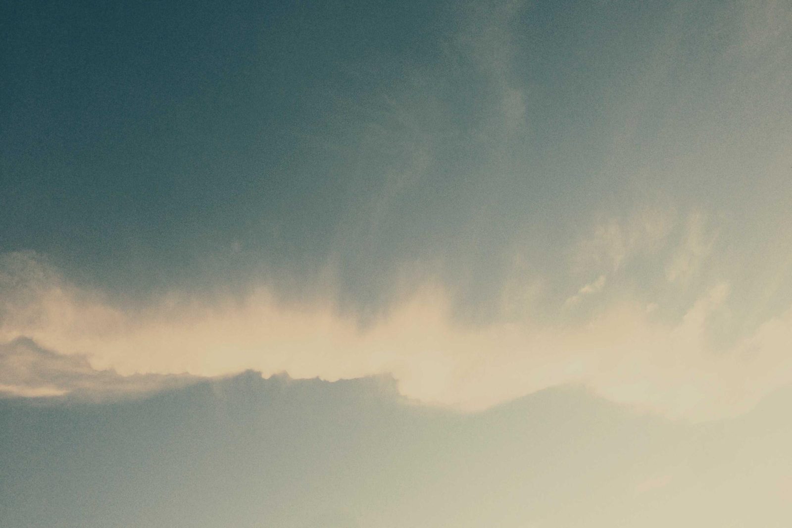 The last visible light on the horizon over open water